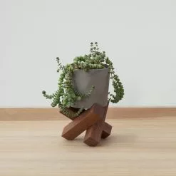 Desmond Lim Studio Small Sarang Pot With Stand
