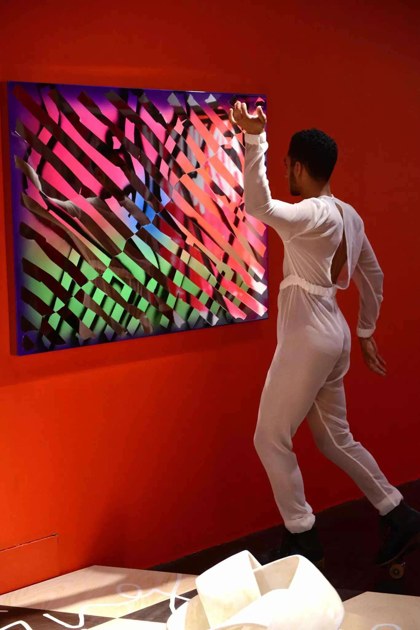 Barbican Art Gallery Eddie Peake: The Forever Loop 4 Barbican Art Gallery Eddie Peake: The Forever Loop - Image 2